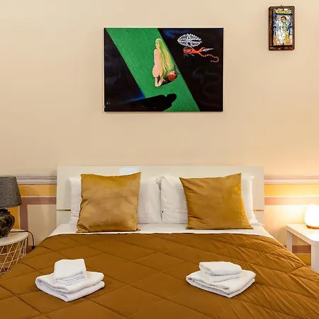 Flavio Apartment *